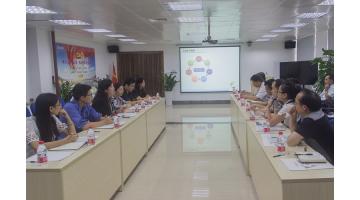 嘉峪关市教育局调研组莅临J9集团调研